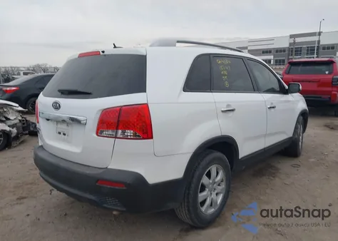 2013 Kia Sorento Lx z USA, uszkodzony, nr VIN 5XYKT3A62DG351867